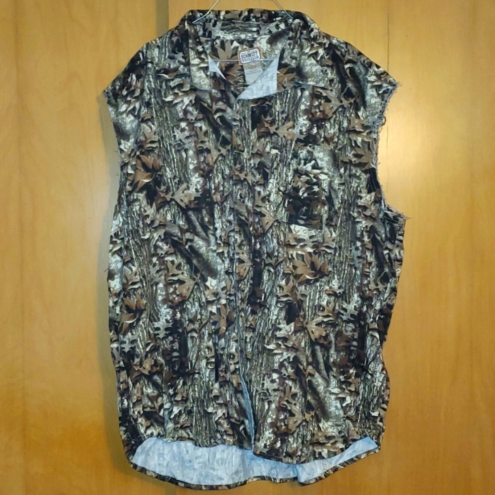 Schmidt Cutoff Collared Button Up Tank Top Camo 2X
